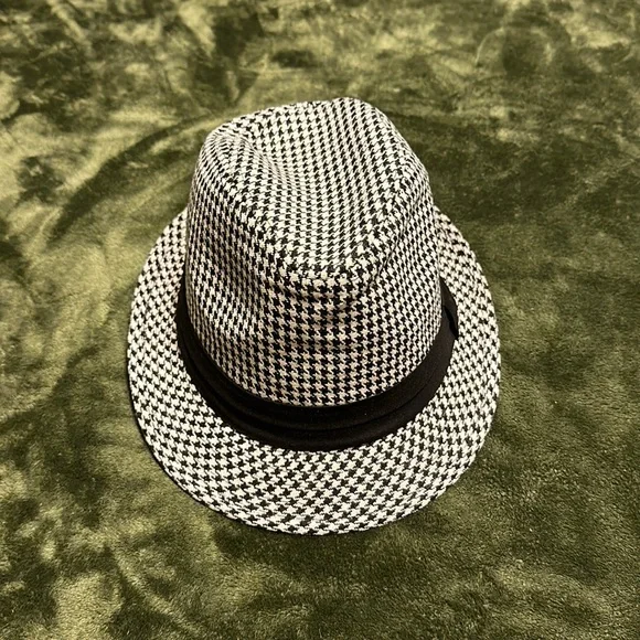 Hat - Picture 1 of 3